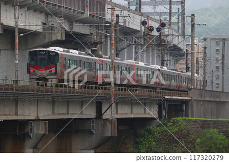 [JR-R] Sanyo Main Line 227 Series Train (Mihara⇔Hiroshima⇔Iwakuni) 117320279