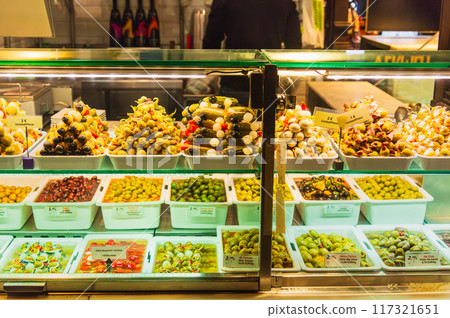 Authentic Spanish Olive Cuisine San Miguel Market Authentic Spanish Olive Cuisine San Miguel Market 117321651