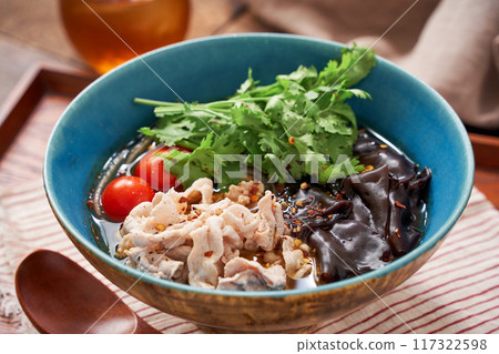 豬肉木耳粉絲辣湯 豬肉木耳粉絲辣湯 117322598