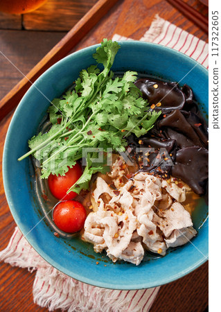 豬肉木耳粉絲辣湯 豬肉木耳粉絲辣湯 117322605