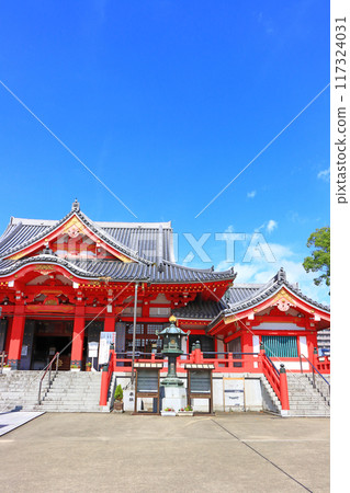 愛知縣海間市真目寺大殿風景 117324031