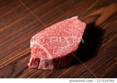 Beef Chateaubriand Beef Chateaubriand 117324768