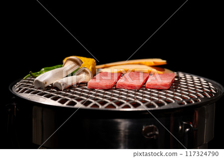 Charcoal grilled yakiniku Charcoal grilled yakiniku 117324790