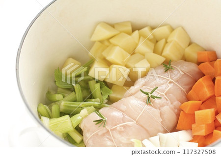 Preparation for stewed chicken breast 117327508