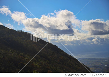View of Lake Biwa from Mt.Ibuki 117327543