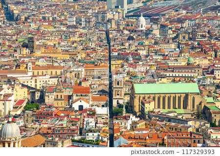 義大利那不勒斯美麗的街道 117329393