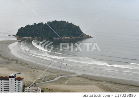Aerial view of Urubuquecaba Island, Santos Aerial view of Urubuquecaba Island, Santos 117329880