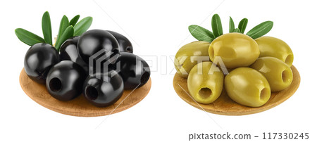 Black olives and green olives with leaves in wooden bowl isolated on a white background with full depth of field. 117330245
