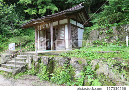 福岡縣太宰府天滿宮境內母子堂風景 福岡縣太宰府天滿宮境內母子堂風景 117330266