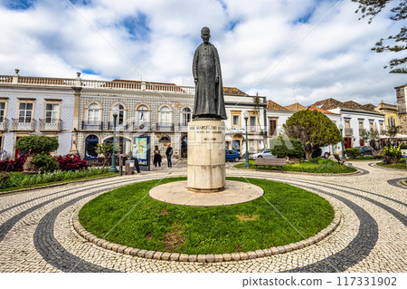 Stature of Dom Marcelino Franco, bishop of the ALgarve, in Tavira, Portugal. 117331902