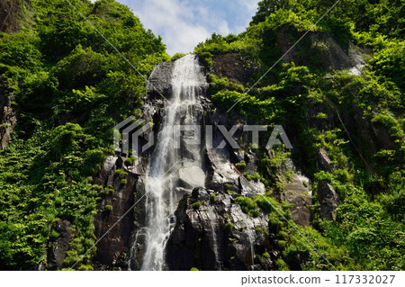 Shiragane Falls 117332027