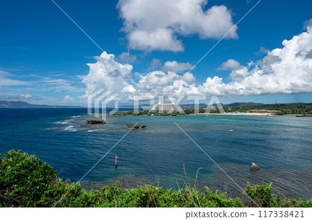 沖繩萬座岬的壯麗景色(全日空洲際酒店一側) 沖繩萬座岬的壯麗景色(全日空洲際酒店一側) 117338421