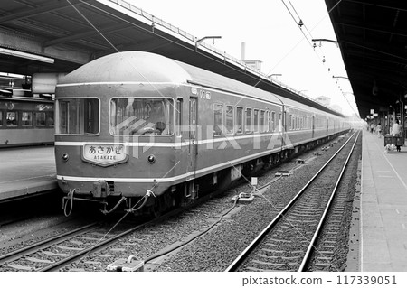 JNR Railway Train 20 Series Asakaze Sleeper Hotel Osaka 1979 117339051