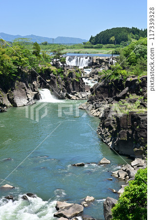 Sogaki waterfall 117339328