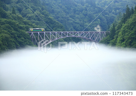 橫跨只見川的第一座橋 117343473