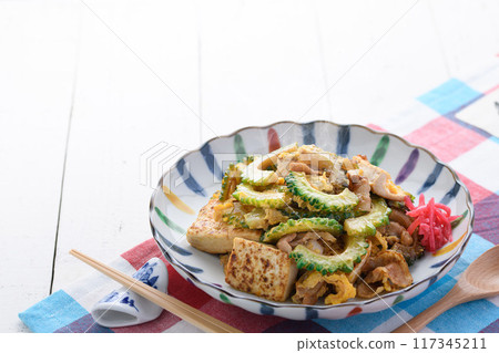 沖繩料理 苦瓜 champuru 沖繩料理 苦瓜 champuru 117345211