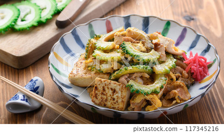 Okinawa cuisine Goya Chanpuru 117345216