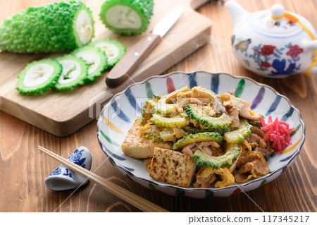 Okinawa cuisine Goya Chanpuru 117345217