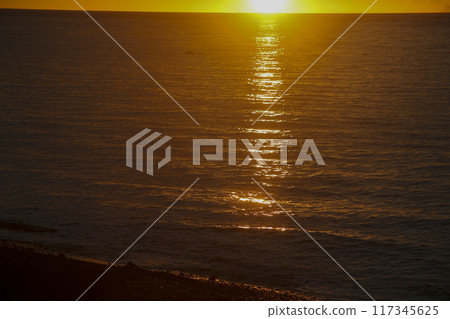 夏季日出 117345625