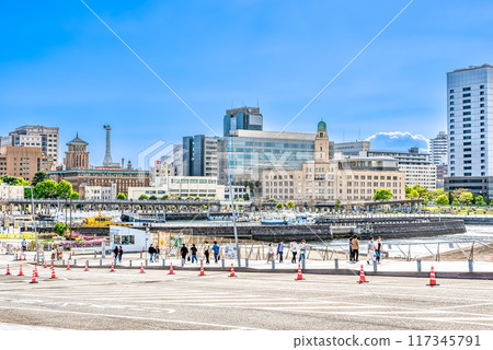 Cityscape of Yokohama King Queen Jack Tower 117345791