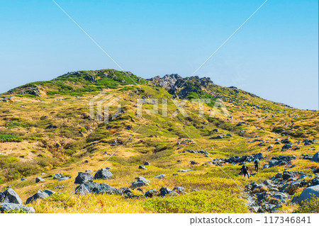 秋季攀登鳥海山：Chijadani 117346841