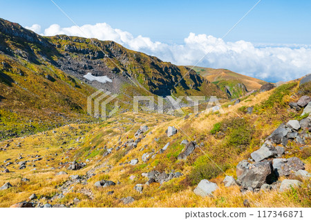Climbing Mt. Chokai in autumn: Senjaya Valley Climbing Mt. Chokai in autumn: Senjaya Valley 117346871