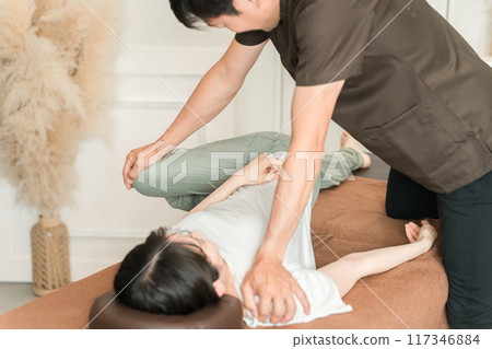 Women who go to pelvic correction, chiropractic clinic, osteopathic clinic, and massage, and chiropractors and therapists Women who go to pelvic correction, chiropractic clinic, osteopathic clinic, and massage, and chiropractors and therapists 117346884
