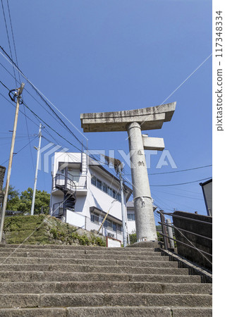 One-pillar torii gate of Sanno Shrine [Nagasaki City, Nagasaki Prefecture] 117348334