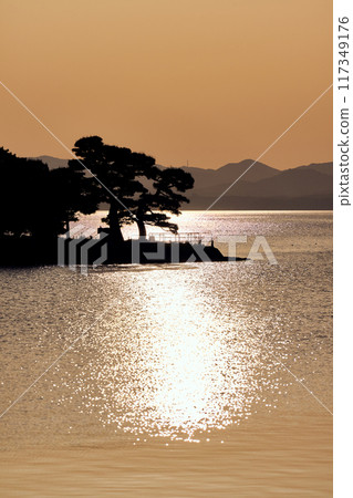 真嗣湖日落 117349176
