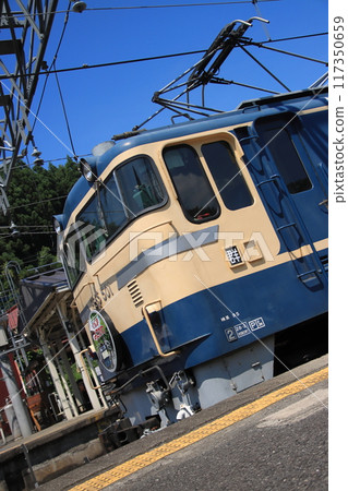 EF65-501 locomotive stops at Yokokawa Station on the Shinetsu Line under the summer sky_Photo taken on August 3, 2024 117350659