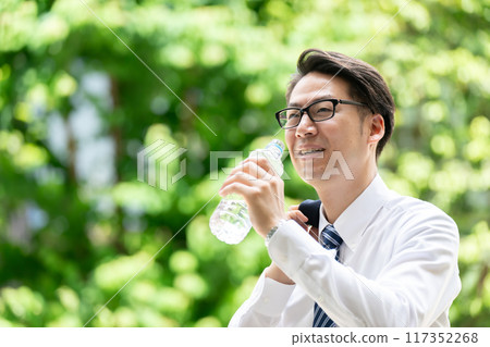 商人酷熱中暑水 117352268