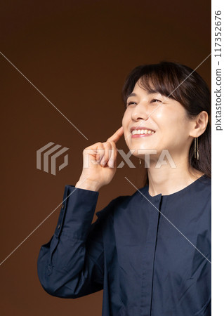 美女形象 50 左右女性 117352676