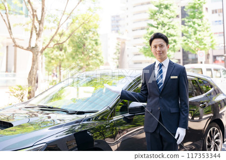 司機搭車握手 117353344