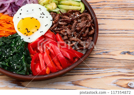 Bibimbap traditional korean food . Asian cooking photography 117354872
