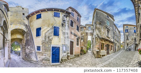 Picture from the town of Groznjan with idyllic cobbled streets and buildings made of natural stone 117357408