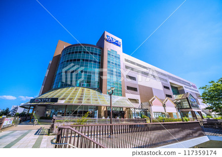 Chiba cityscape in Japan - View of Kamatori Station in Midori Ward, Chiba City, Chiba Prefecture (August 12th) 117359174