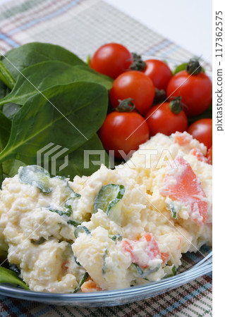 土豆沙拉 117362575