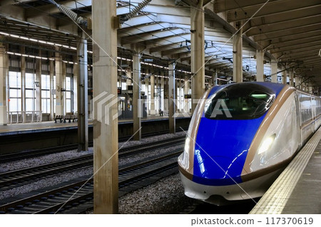 Joetsu Shinkansen, E7 series train arriving at Echigo Yuzawa Station, part 3 117370619