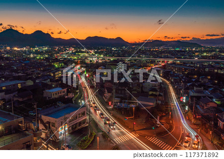 [Shizuoka Prefecture] Evening view of the town of Kannami as seen from the Kannami Town Hall 117371892