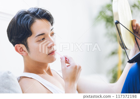 年輕男性化妝形象 年輕男性化妝形象 117372198