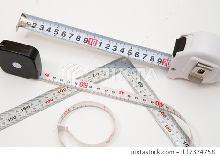 Measuring tools (tape tape measure, convex ruler, curved ruler) Measuring tools (tape tape measure, convex ruler, curved ruler) 117374758