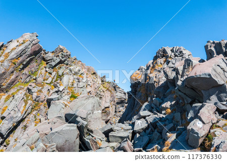 秋季鳥海山攀登:從大室小屋到山頂(新山) 秋季鳥海山攀登:從大室小屋到山頂(新山) 117376330