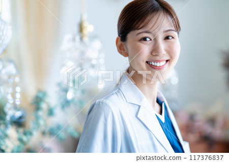 Female doctor at Women's Clinic Female doctor at Women's Clinic 117376837