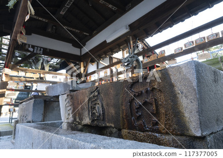 Water flow　 117377005