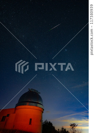 Observatory and the Perseid meteor shower 117380939