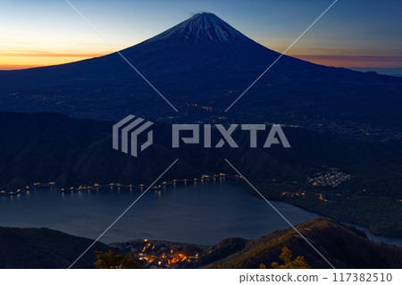 Mt. Fuji and Saiko at dawn seen from Misaka Mountains and Mt. Mt. Fuji and Saiko at dawn seen from Misaka Mountains and Mt. 117382510