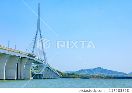 Suo-Ohashi Bridge in summer, Yamaguchi City, Yamaguchi Prefecture Suo-Ohashi Bridge in summer, Yamaguchi City, Yamaguchi Prefecture 117383858