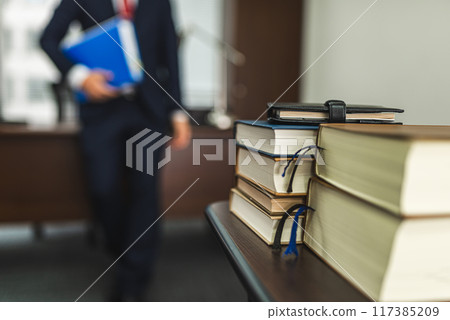  Business image 117385209