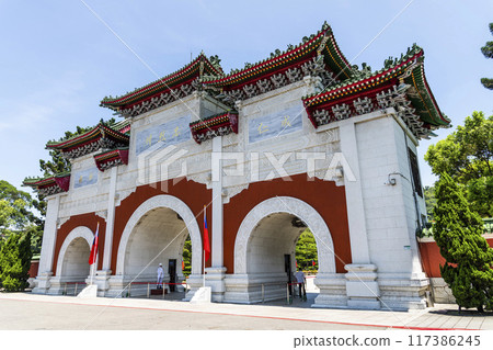 The architectural landscape of the National Revolutionary Martyrs' Shrine in Taipei, Taiwan. 117386245