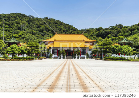 The architectural landscape of the National Revolutionary Martyrs' Shrine in Taipei, Taiwan. 117386246